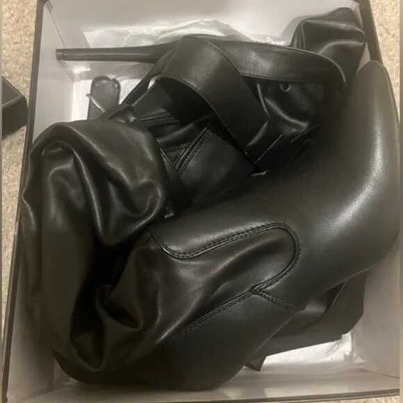 Azalea Wang Belted Thigh High Boots - DISCONTINUED ITEM New With Box - Picture 3 of 6